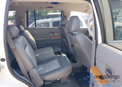 2007 Chrysler Aspen Limited из США, поврежденный, VIN 1A8HX58297F525432